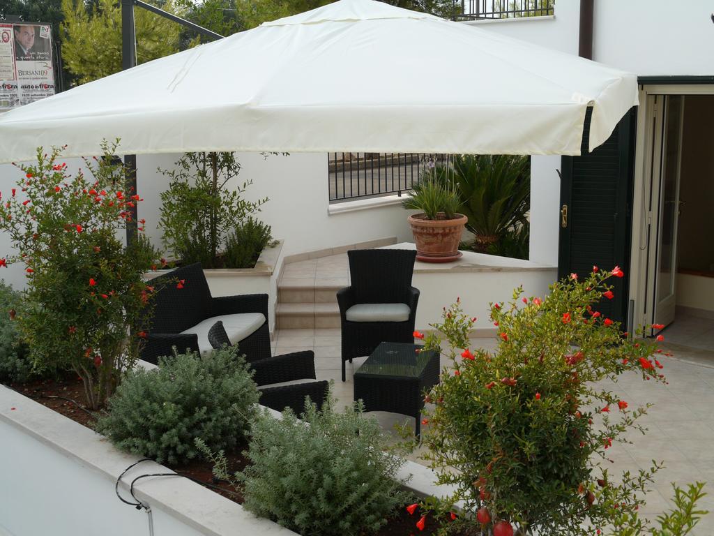 Bed and Breakfast Il Giardino Delle Sete à Mesagne Extérieur photo